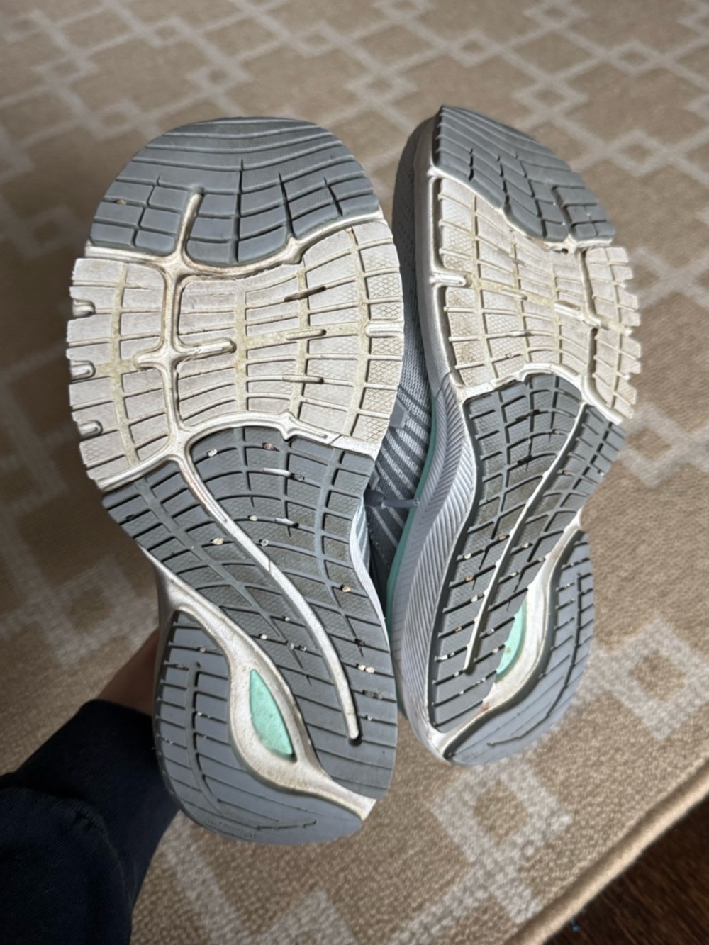 New Balance 860v10 Running Shoes Gray Mint Cushioned Sneaker Trainer Size 5.5 - Picture 5 of 12